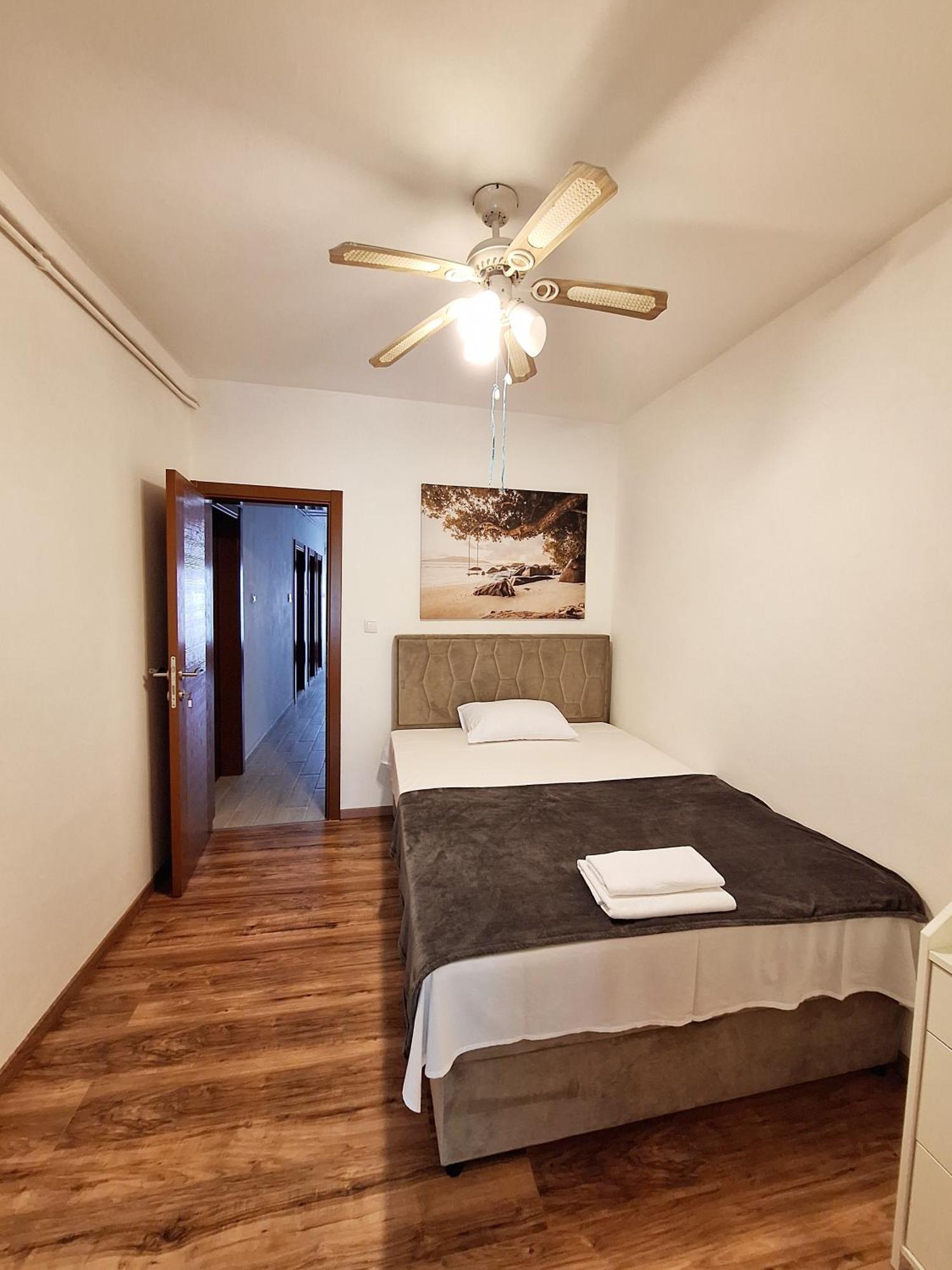 Apartmani Hortenzija بودفا المظهر الخارجي الصورة